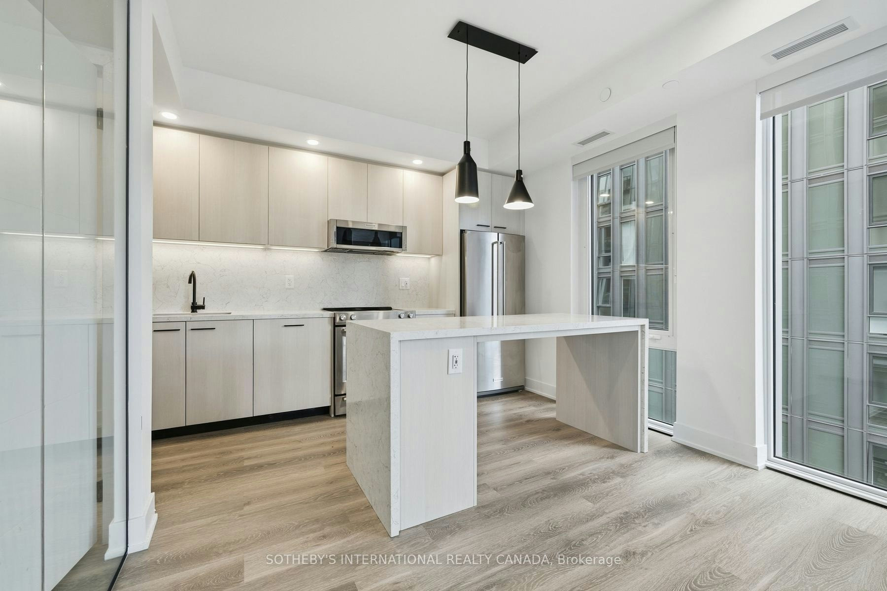 E2501-30 Mutual Street, Toronto, ON, M5B 2A7 - 9
