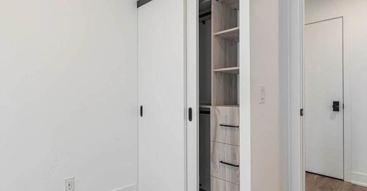 E2501-30 Mutual Street, Toronto, ON, M5B 2A7 - 23