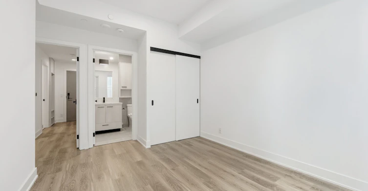 E2501-30 Mutual Street, Toronto, ON, M5B 2A7 - 17