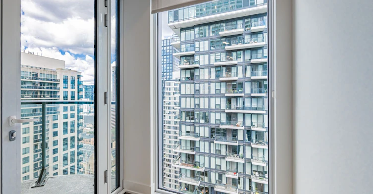 E2501-30 Mutual Street, Toronto, ON, M5B 2A7 - 25