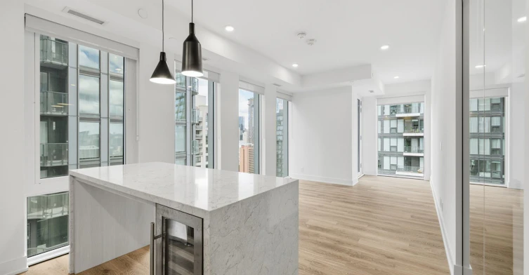 E2501-30 Mutual Street, Toronto, ON, M5B 2A7