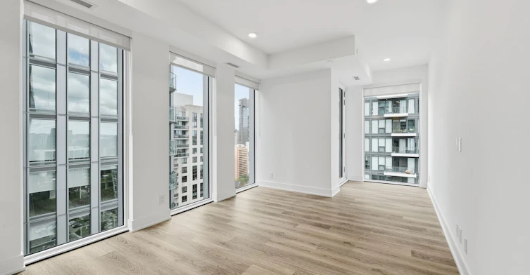 E2501-30 Mutual Street, Toronto, ON, M5B 2A7 - 3
