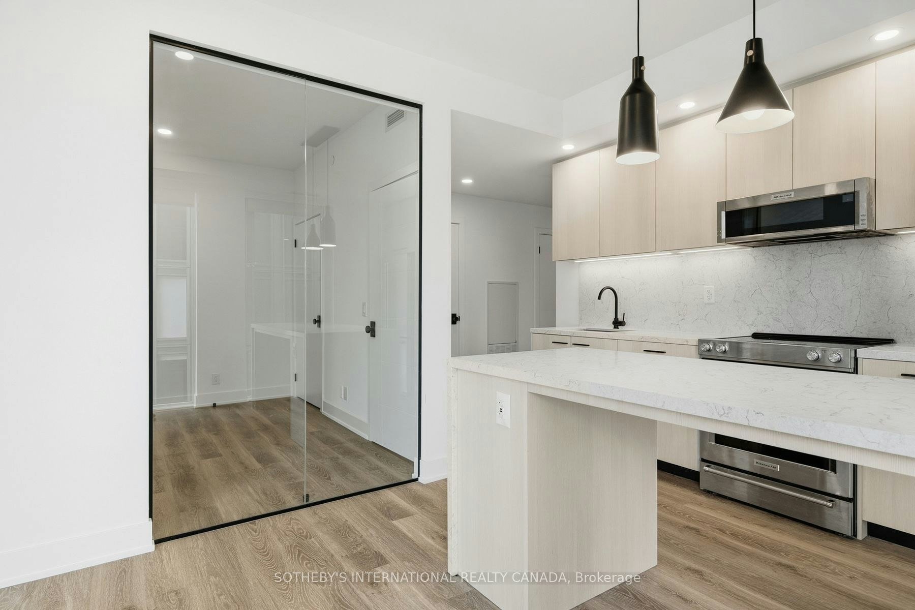 E2501-30 Mutual Street, Toronto, ON, M5B 2A7 - 10
