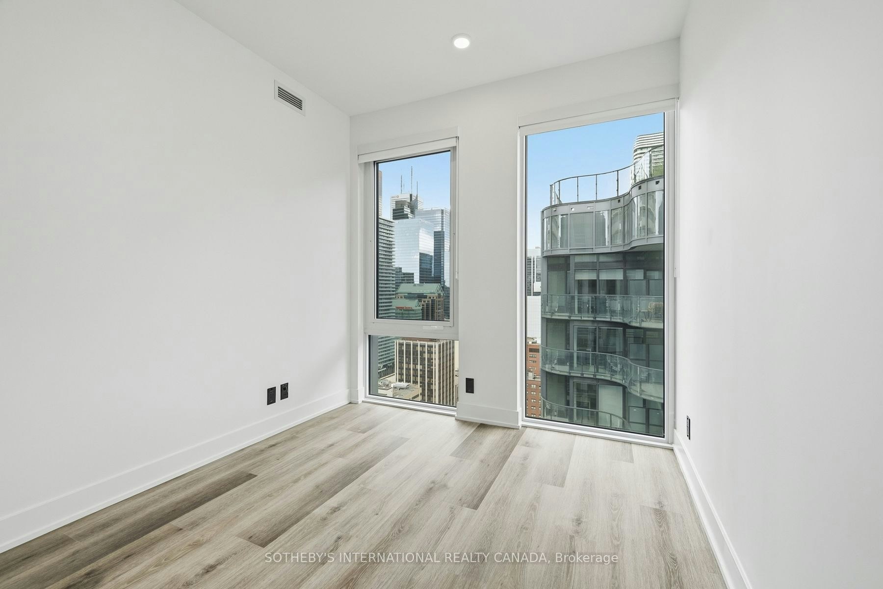 E2909-30 Mutual Street, Toronto, ON, M5B 2A7 - 30