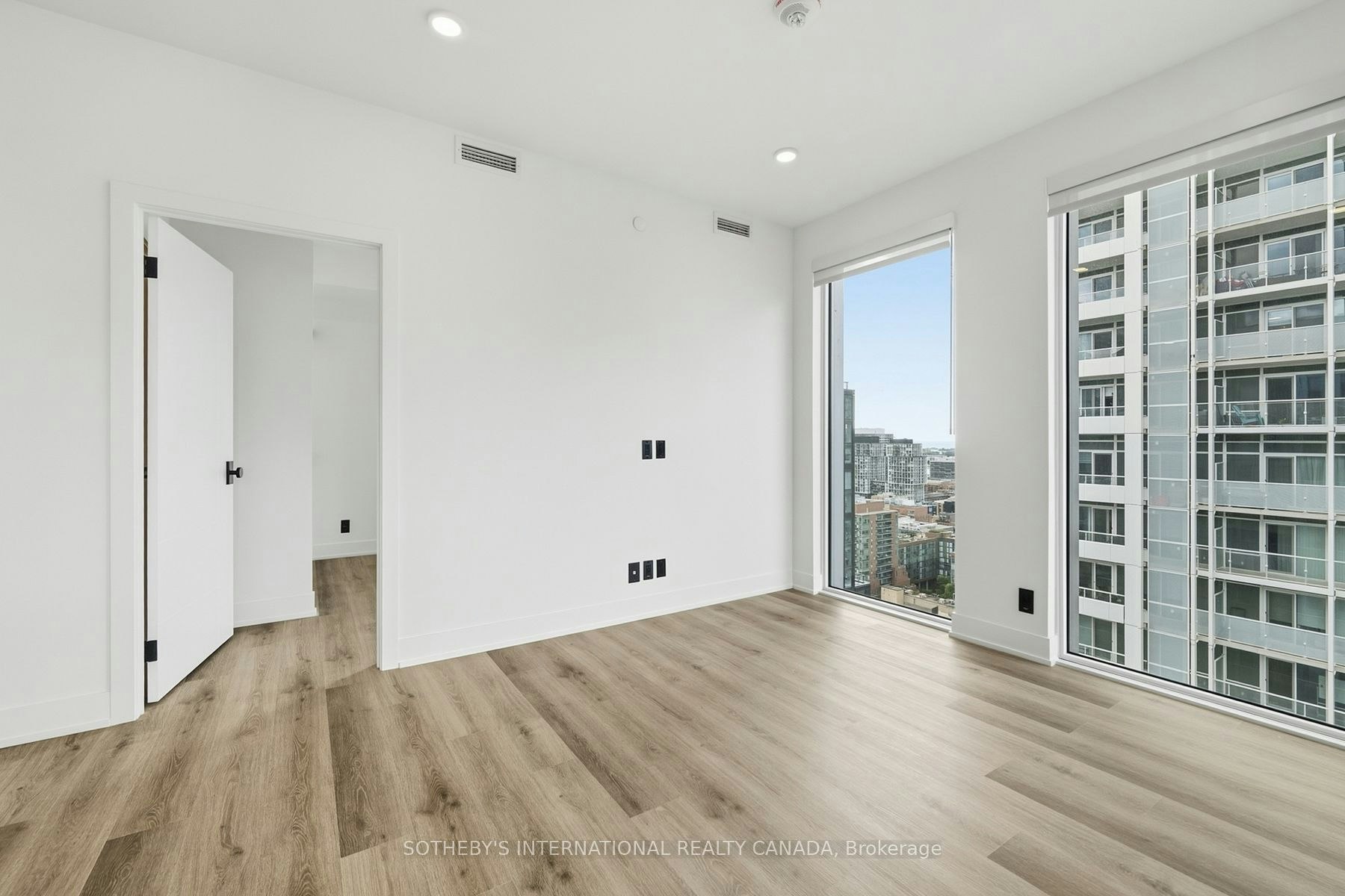 E2909-30 Mutual Street, Toronto, ON, M5B 2A7 - 26