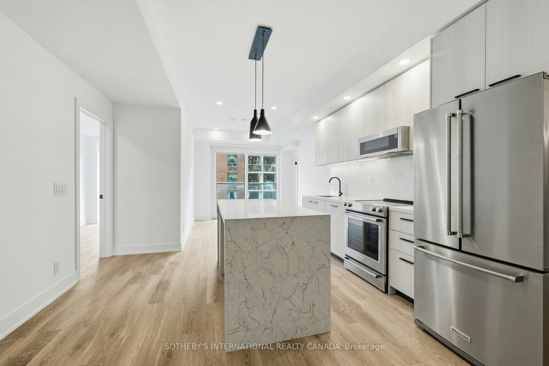 E0707-30 Mutual Street, Toronto, ON, M5B 2A7