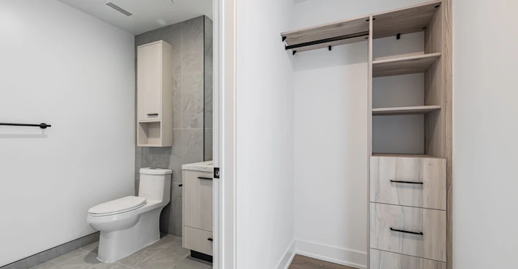 E0707-30 Mutual Street, Toronto, ON, M5B 2A7 - 14