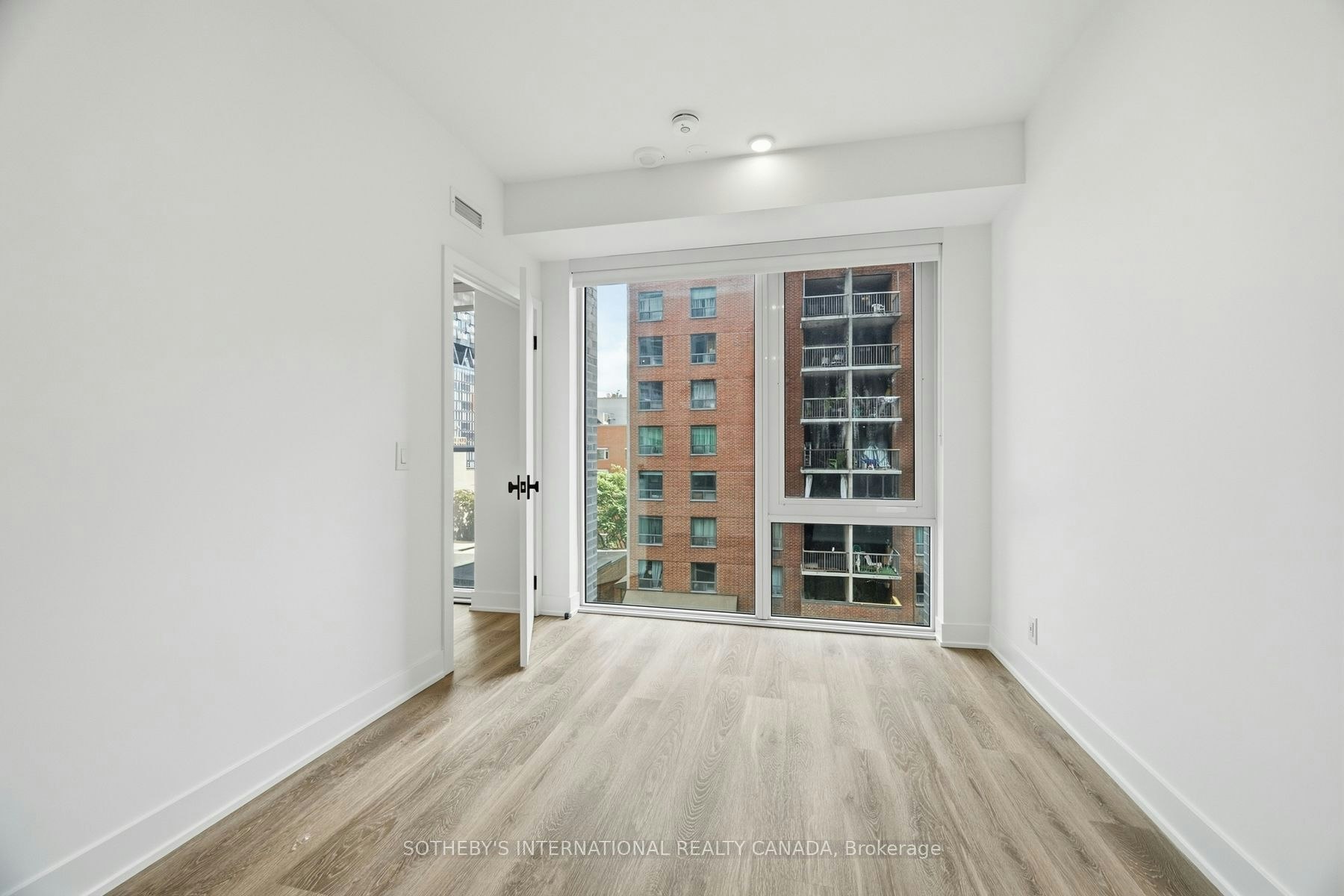 E0707-30 Mutual Street, Toronto, ON, M5B 2A7 - 12