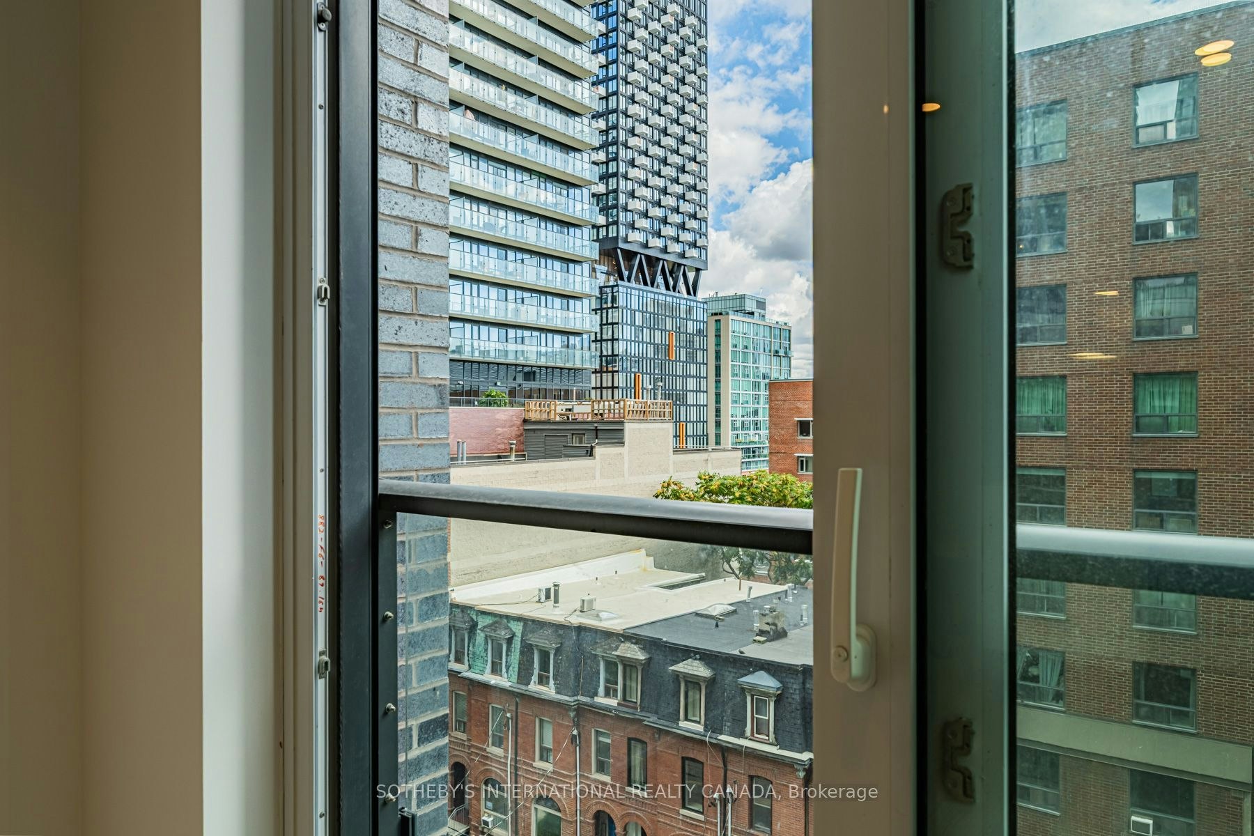 E0707-30 Mutual Street, Toronto, ON, M5B 2A7 - 22