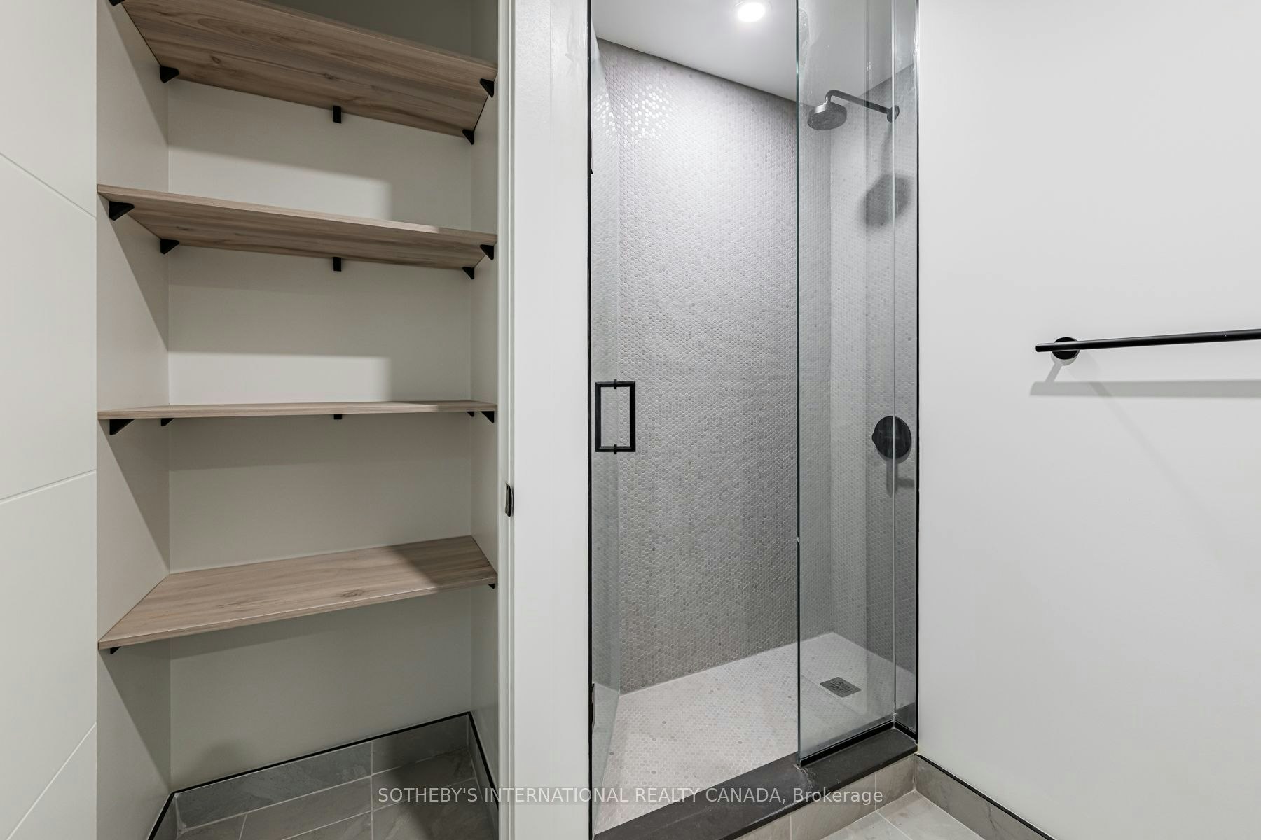 E0707-30 Mutual Street, Toronto, ON, M5B 2A7 - 16