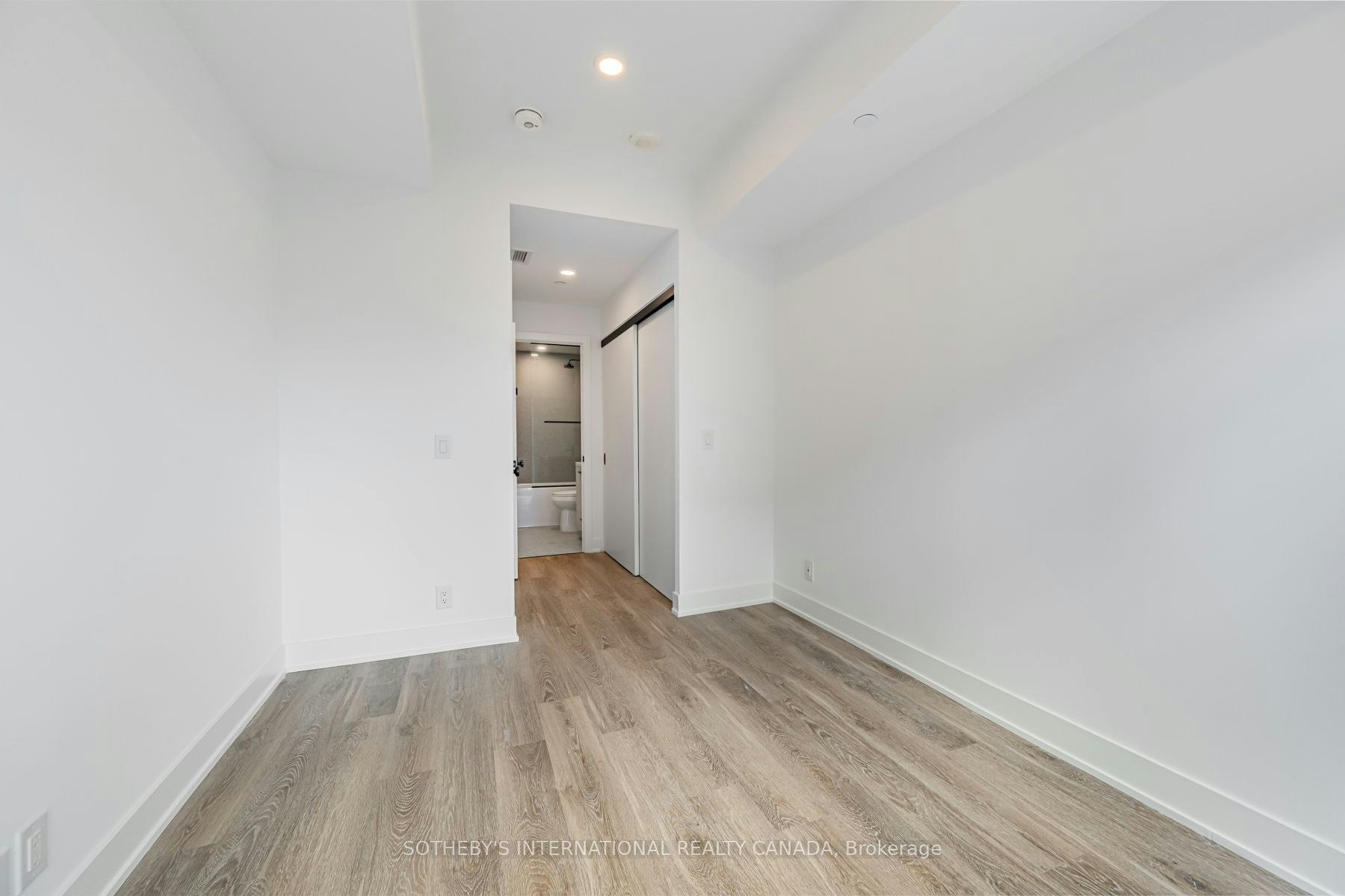 E0707-30 Mutual Street, Toronto, ON, M5B 2A7 - 19