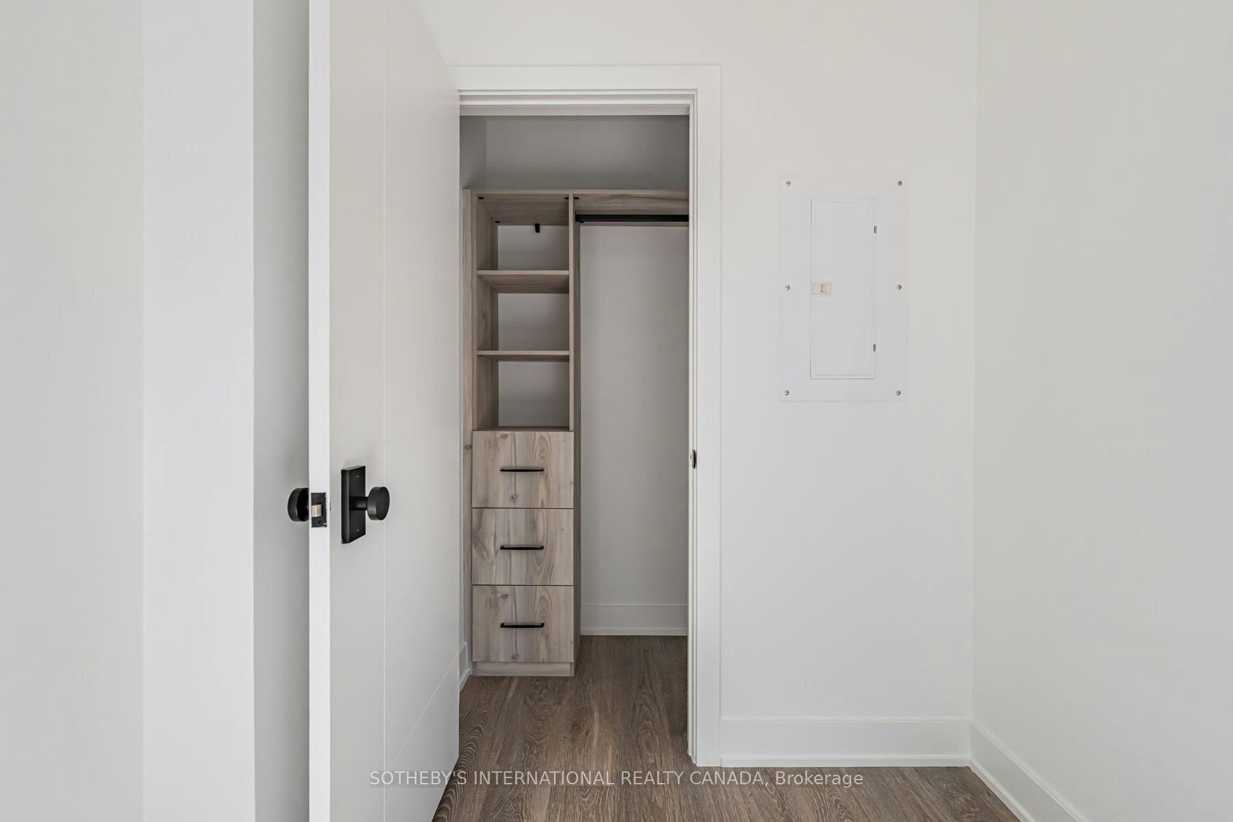 E1003-30 Mutual Street, Toronto, ON, M5B 2A7 - 16