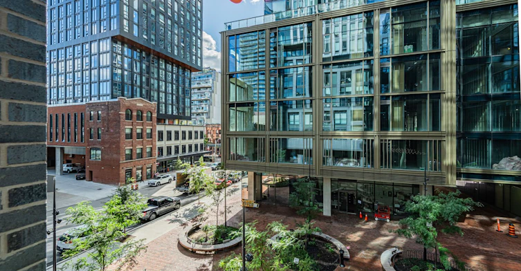 E1003-30 Mutual Street, Toronto, ON, M5B 2A7 - 21