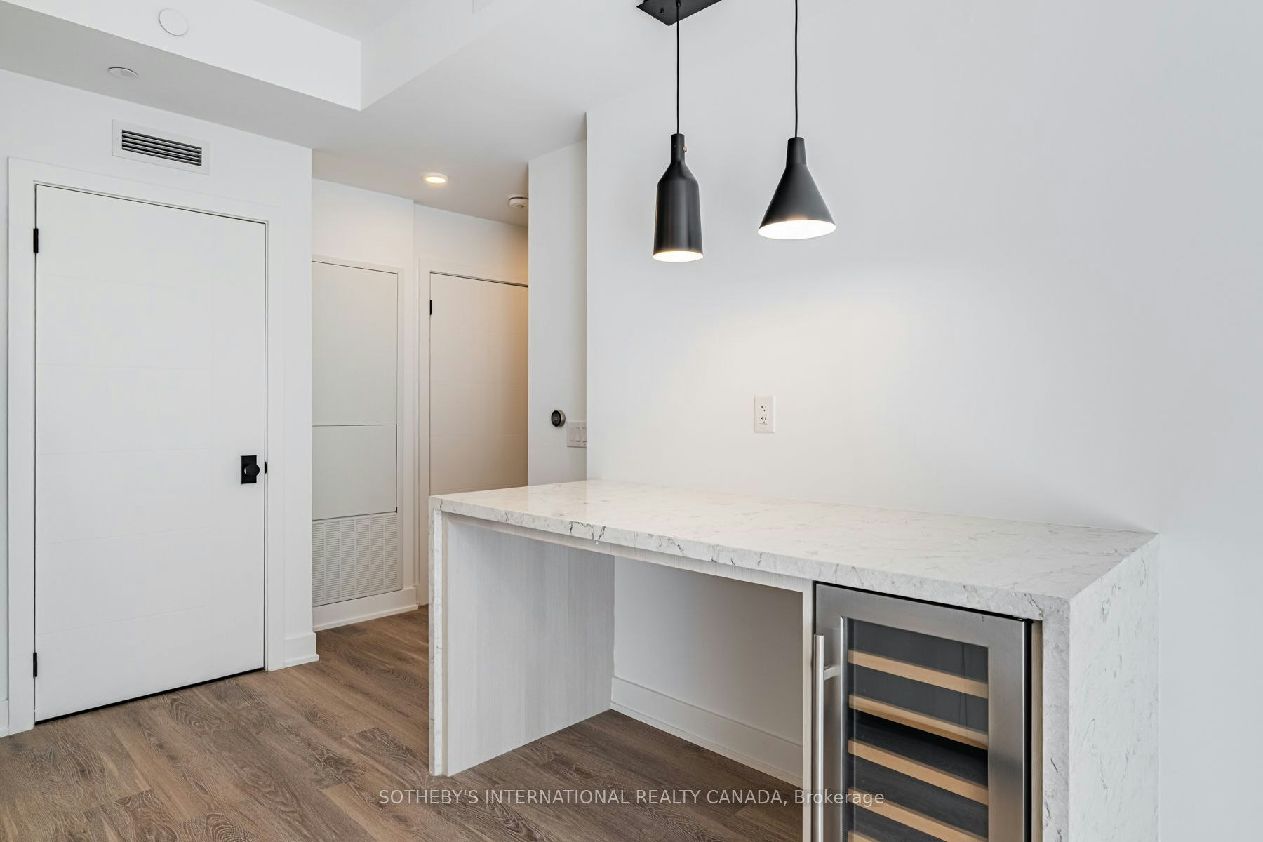 E1003-30 Mutual Street, Toronto, ON, M5B 2A7 - 12