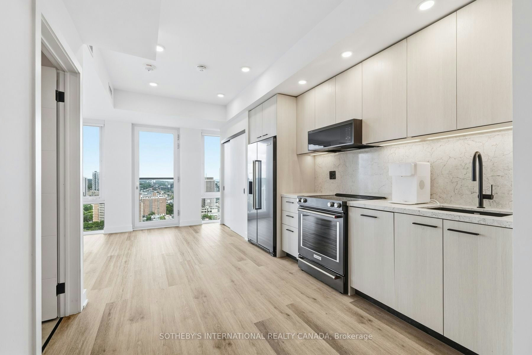 E3005-30 Mutual Street, Toronto, ON, M5B 2A7 - 4