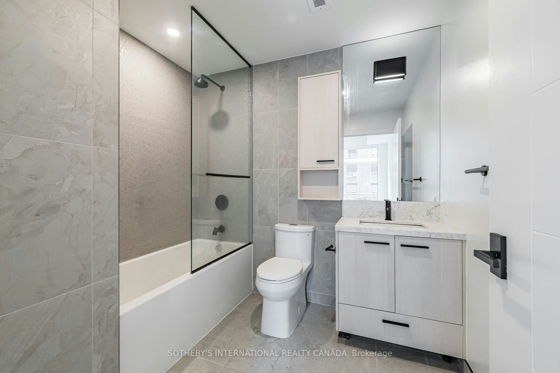 E0201-30 Mutual Street, Toronto, ON, M5B 2A7 - 10