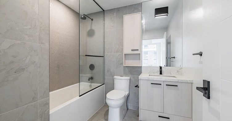 E0201-30 Mutual Street, Toronto, ON, M5B 2A7 - 10
