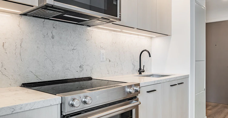 E0201-30 Mutual Street, Toronto, ON, M5B 2A7 - 8