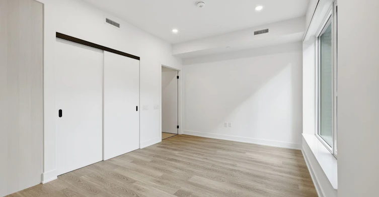 E0201-30 Mutual Street, Toronto, ON, M5B 2A7 - 5