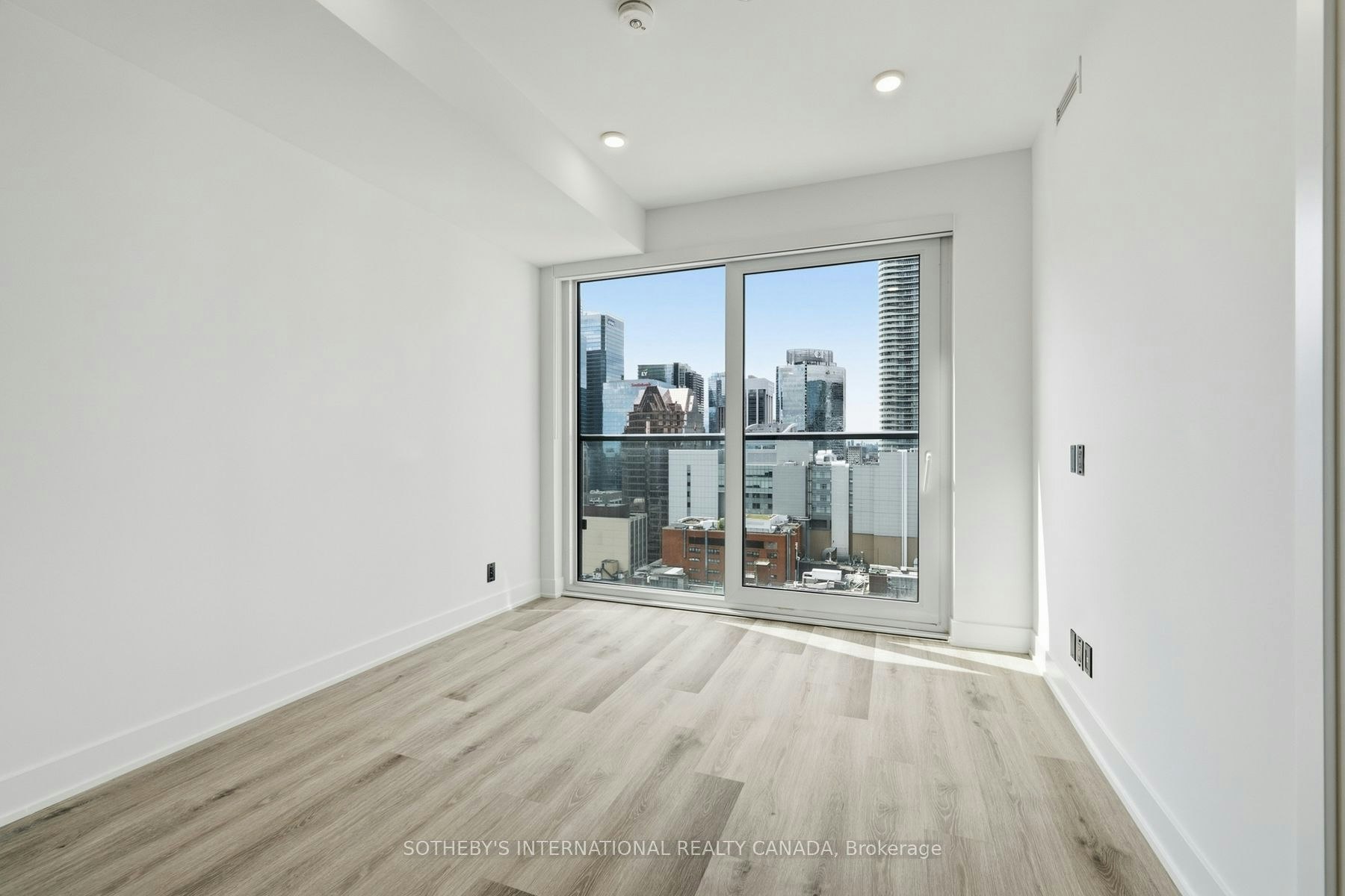 W2806-25 Dalhousie Street, Toronto, ON, M5B 2A5 - 9