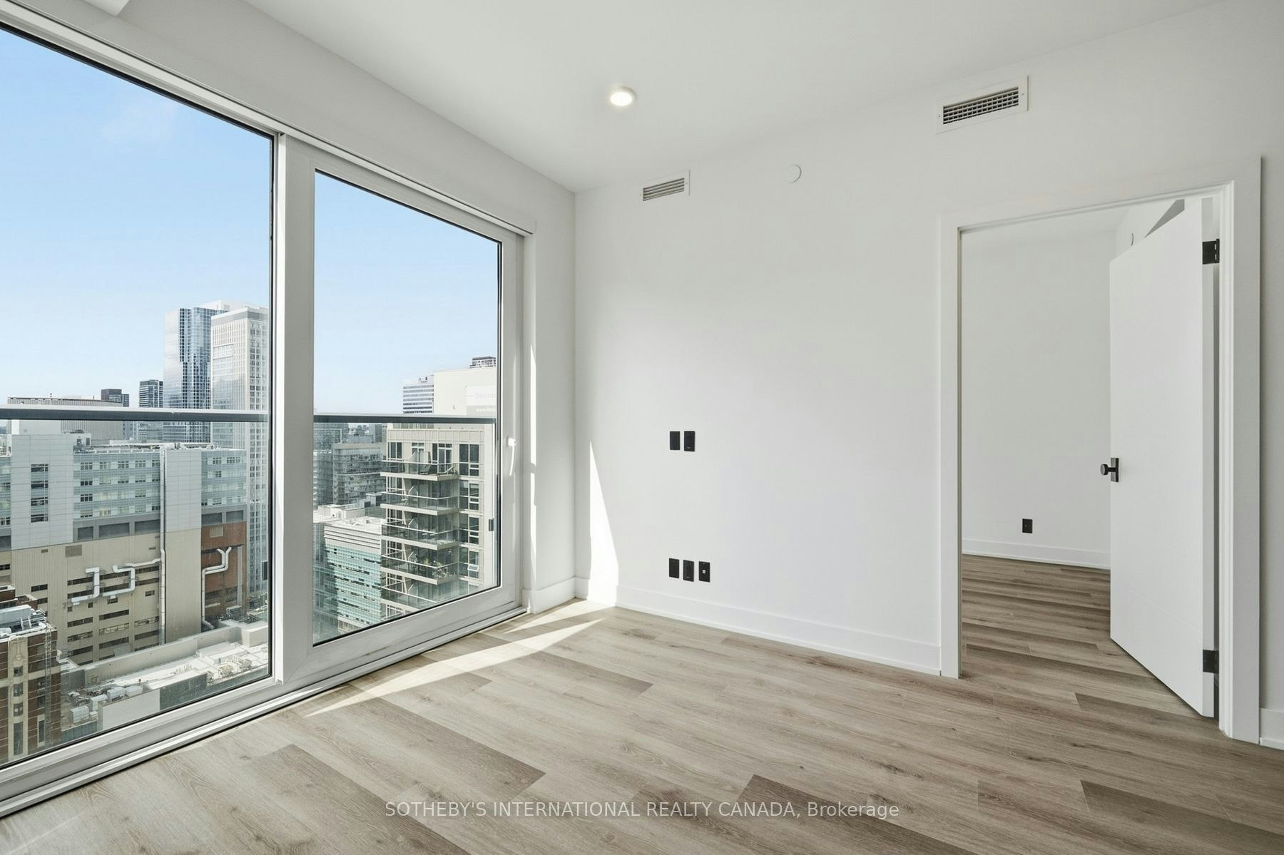 W2806-25 Dalhousie Street, Toronto, ON, M5B 2A5 - 12