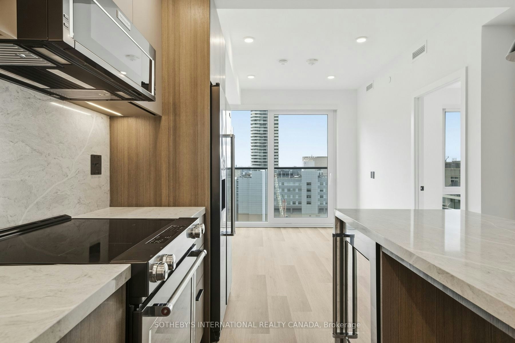 W2806-25 Dalhousie Street, Toronto, ON, M5B 2A5