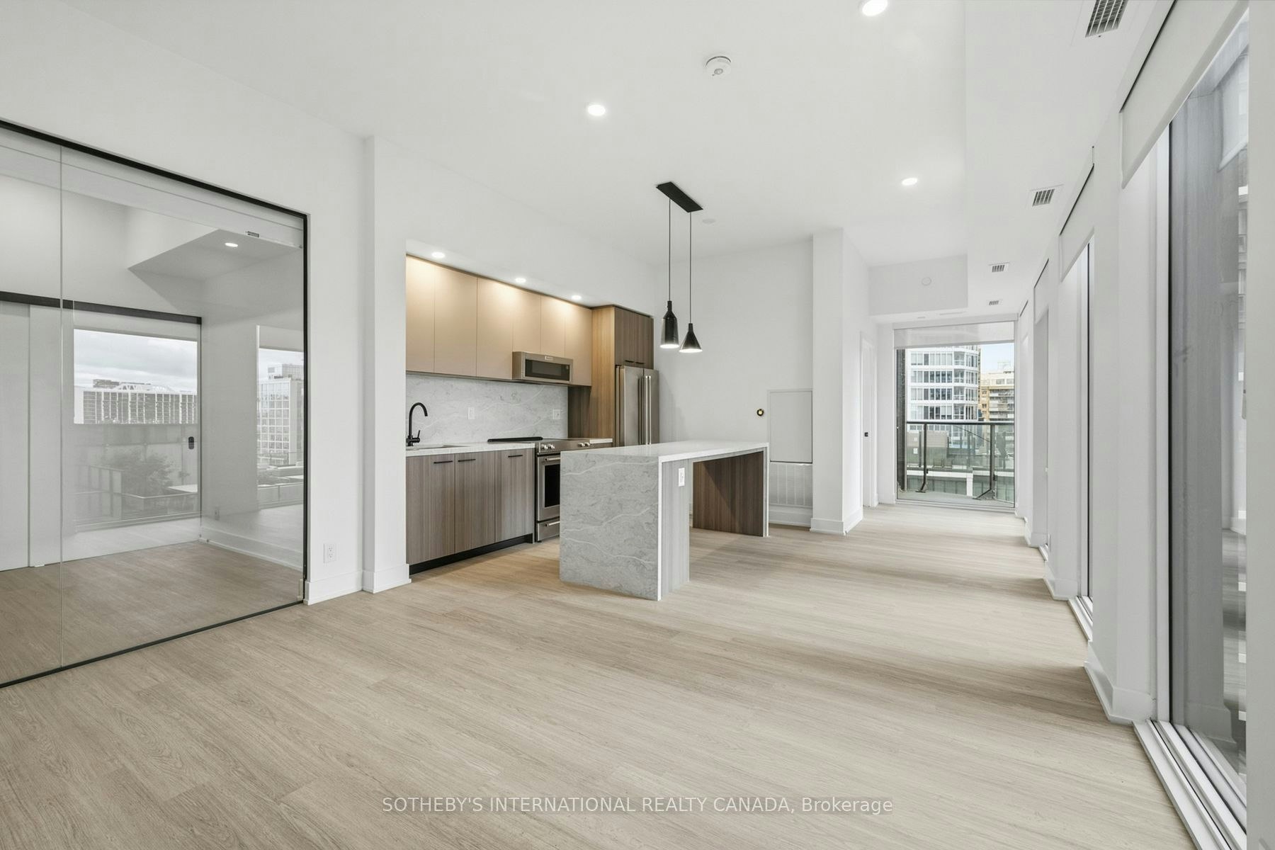 W0311-25 Dalhousie Street, Toronto, ON, M5B 2A7 - 4