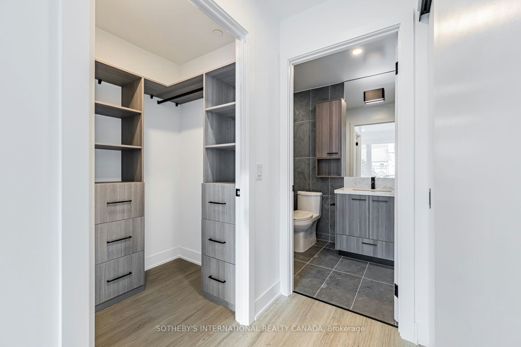 W0602-25 Dalhousie Street, Toronto, ON, M5B 2A5 - 23