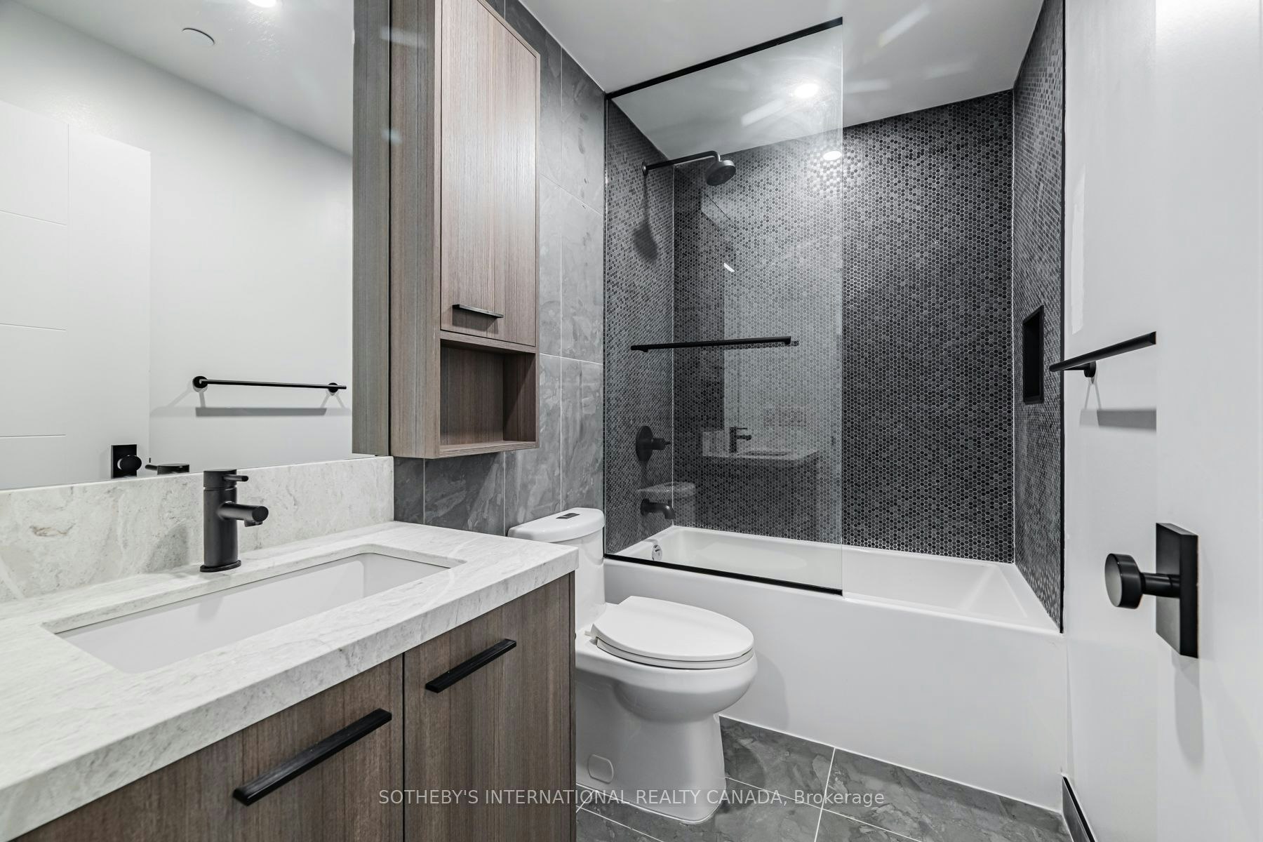 W0602-25 Dalhousie Street, Toronto, ON, M5B 2A5 - 17
