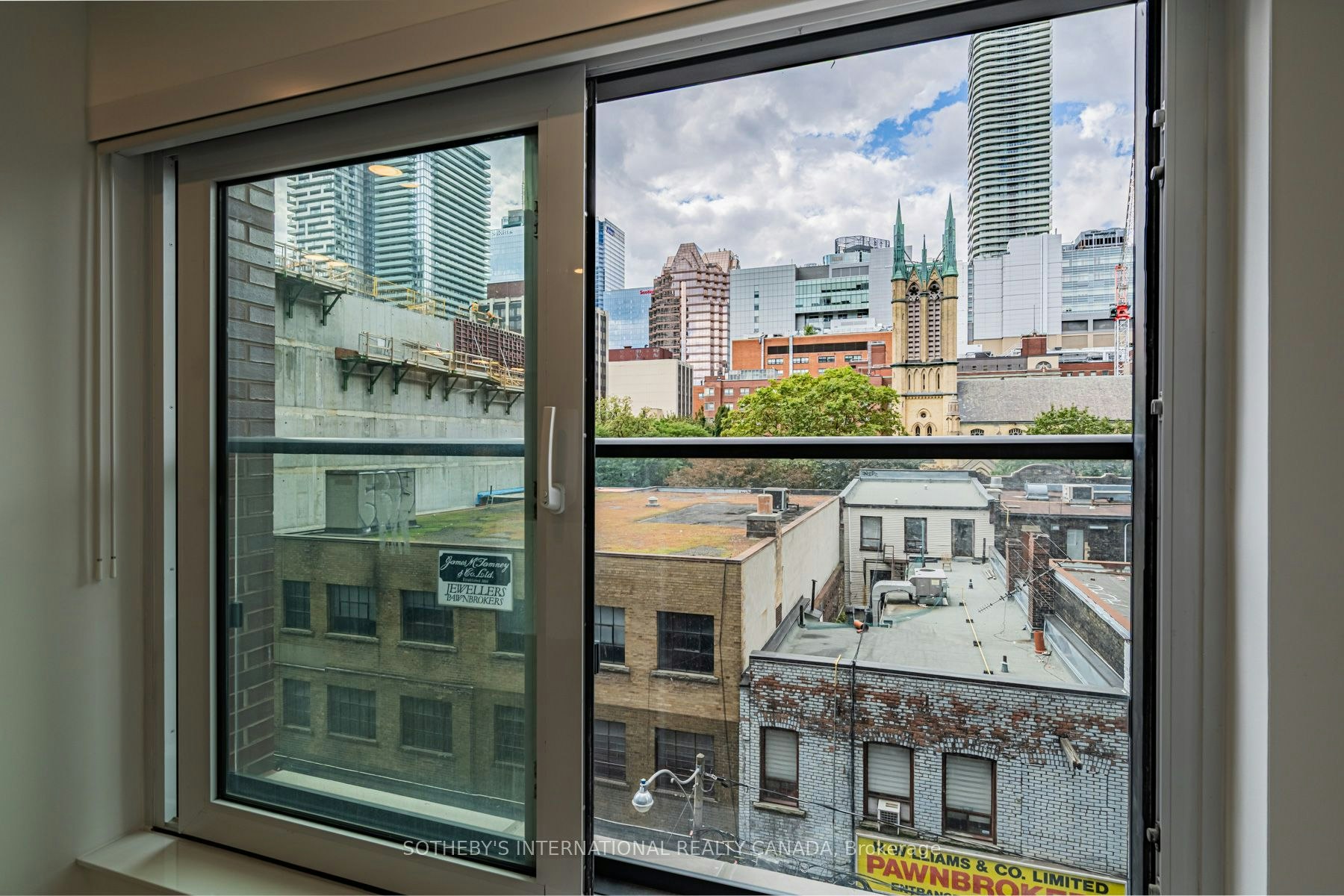 W0602-25 Dalhousie Street, Toronto, ON, M5B 2A5 - 27