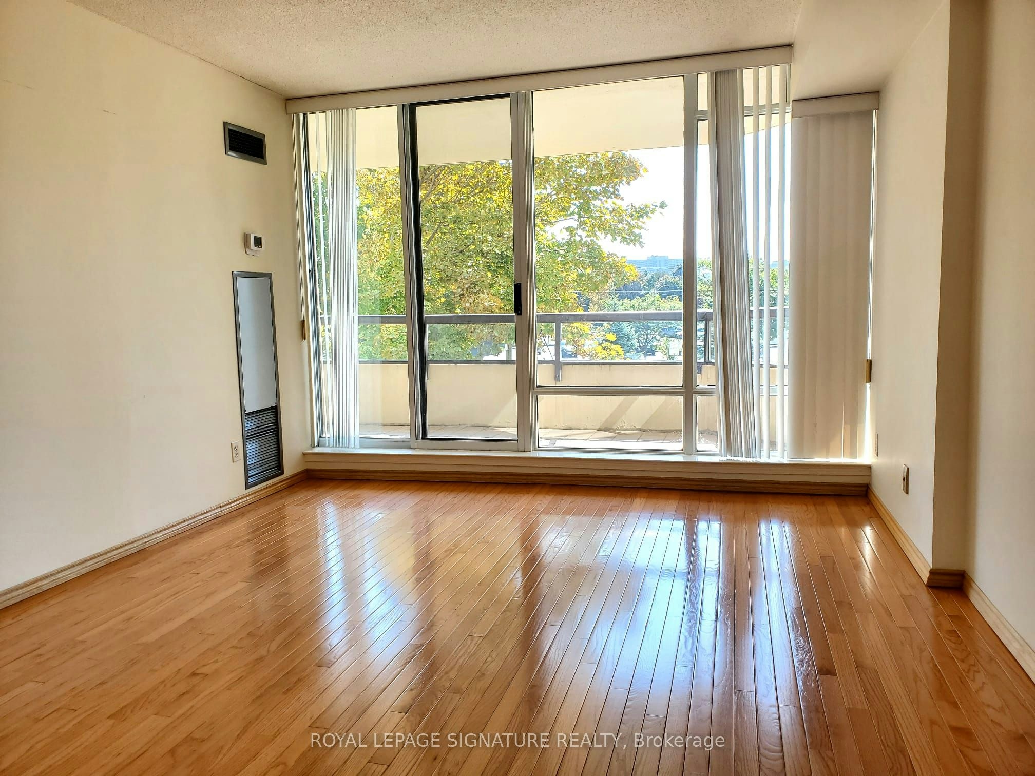 212-1121 Steeles Avenue W, Vaughan, ON, M2R 3W7 - 14