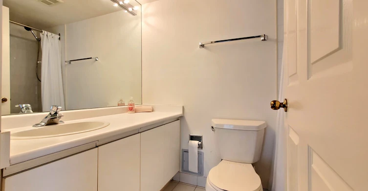 212-1121 Steeles Avenue W, Vaughan, ON, M2R 3W7 - 23