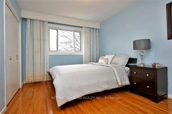 19 Appian Drive, Toronto, ON, M2J 2P7 - 16