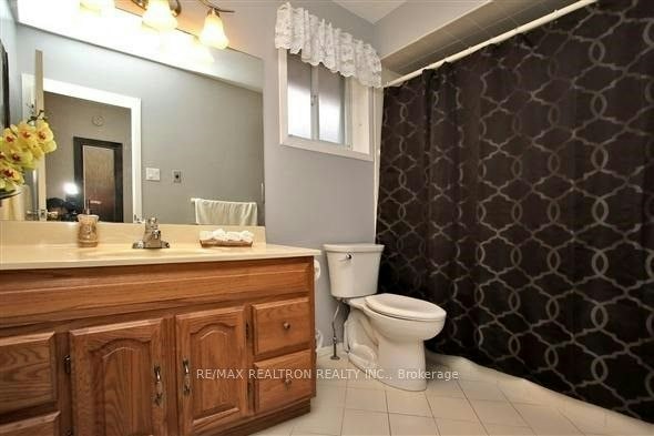 19 Appian Drive, Toronto, ON, M2J 2P7 - 13