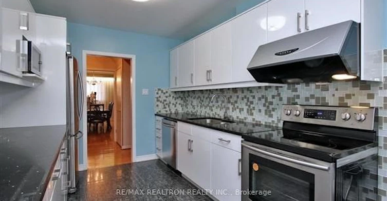 19 Appian Drive, Toronto, ON, M2J 2P7 - 7