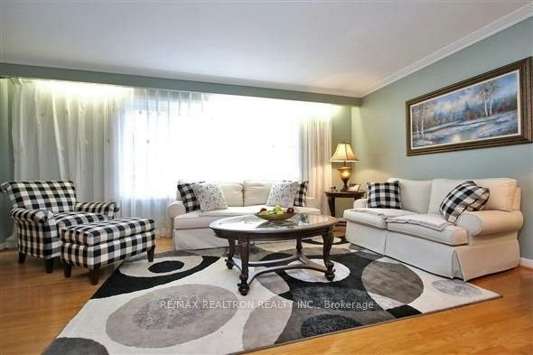 19 Appian Drive, Toronto, ON, M2J 2P7 - 2