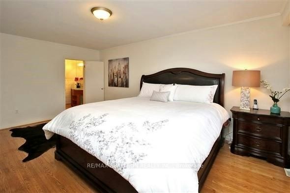 19 Appian Drive, Toronto, ON, M2J 2P7 - 11