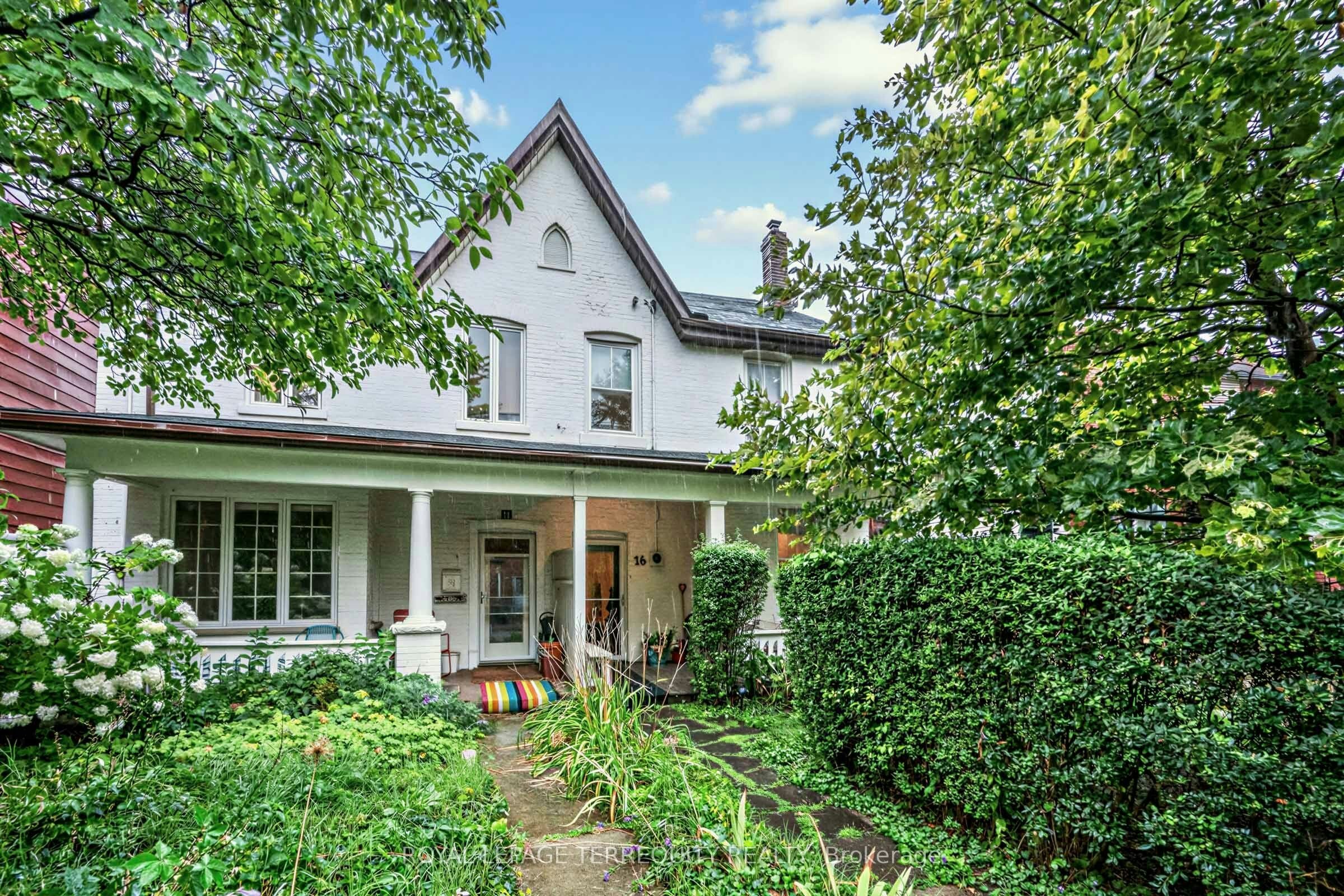 16 Fennings Street, Toronto, ON, M6J 3B8