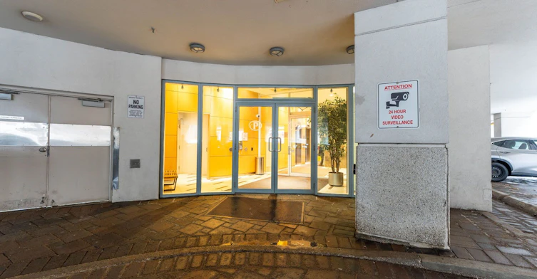 1411-212 Eglinton Avenue E, Toronto, ON, M4P 0A3 - 33