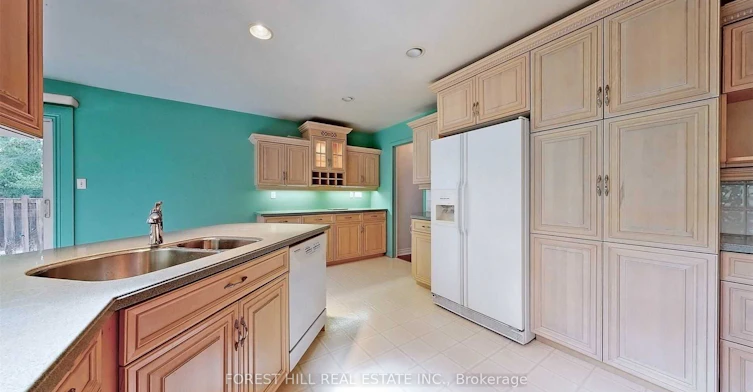 78 Mossgrove Trail, Toronto, ON, M2L 2W3 - 4