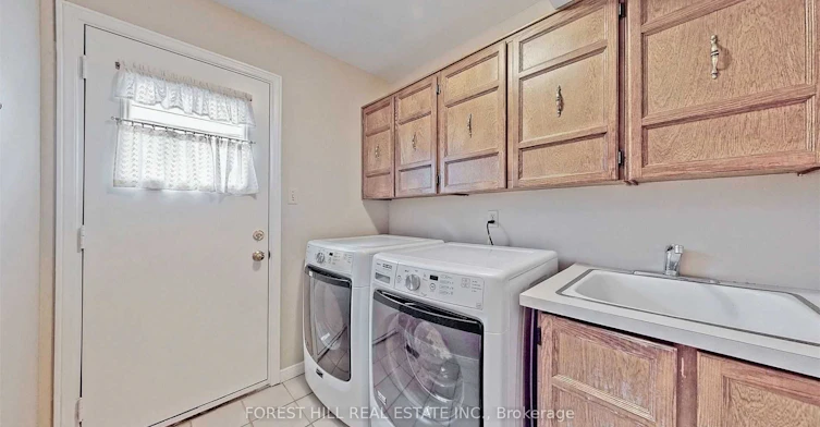 78 Mossgrove Trail, Toronto, ON, M2L 2W3 - 17