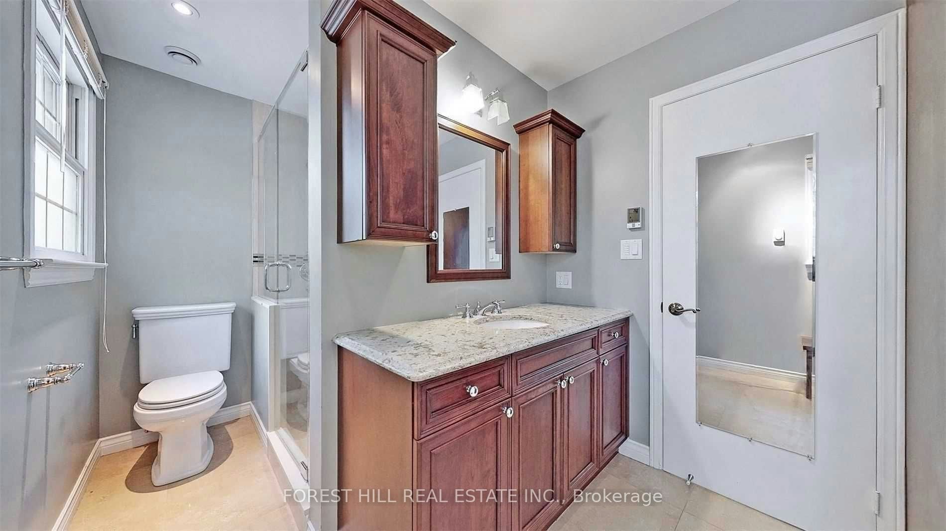 78 Mossgrove Trail, Toronto, ON, M2L 2W3 - 7