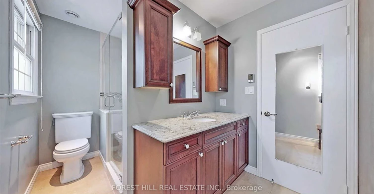 78 Mossgrove Trail, Toronto, ON, M2L 2W3 - 7