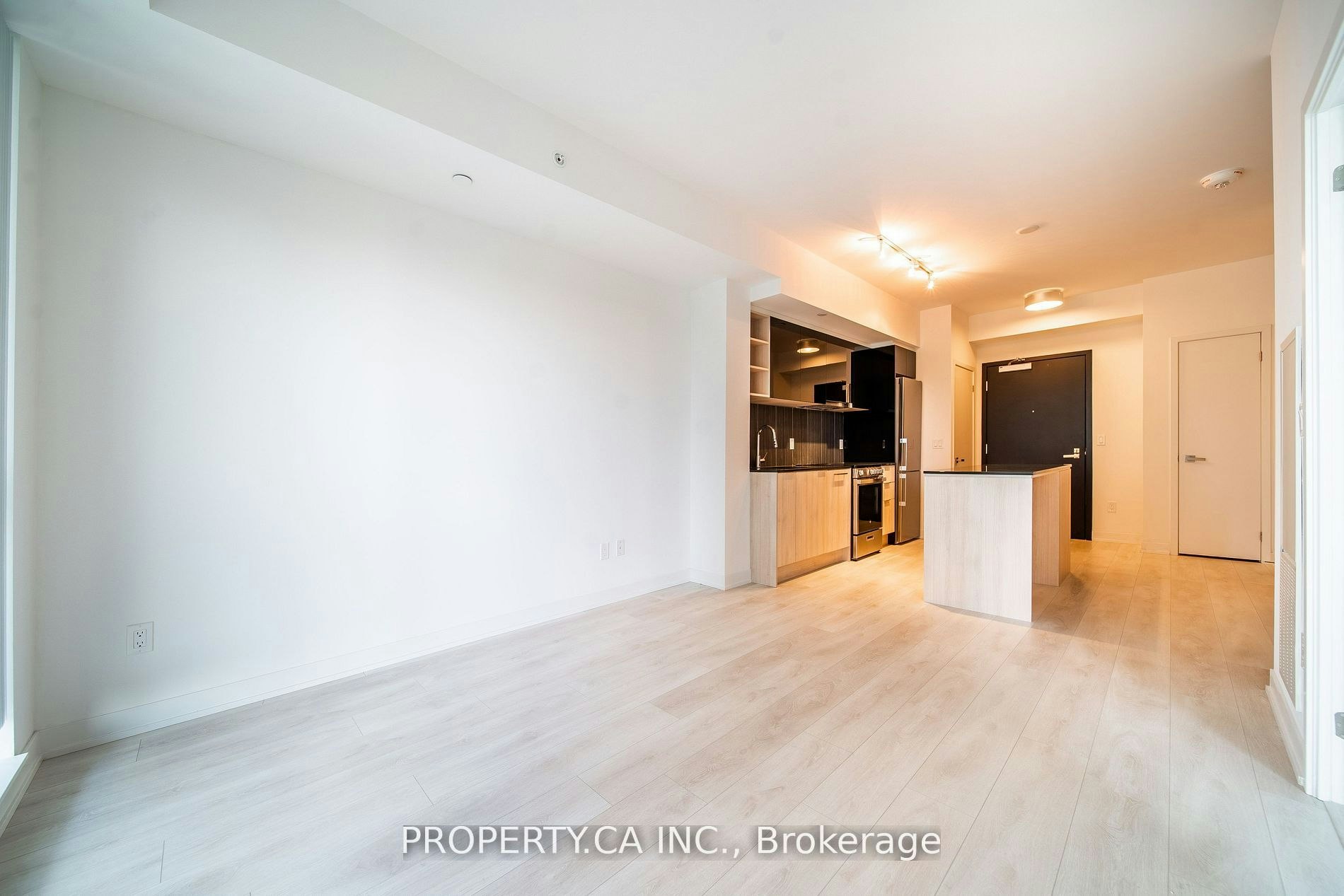 837-31 Tippett Road, Toronto, ON, M3H 0C8 - 7
