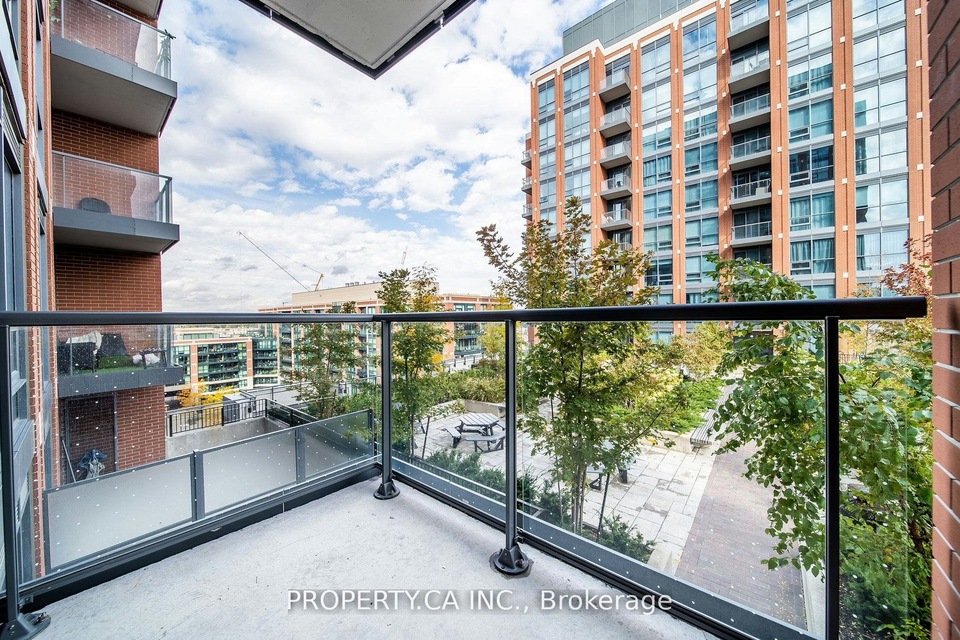 837-31 Tippett Road, Toronto, ON, M3H 0C8 - 15