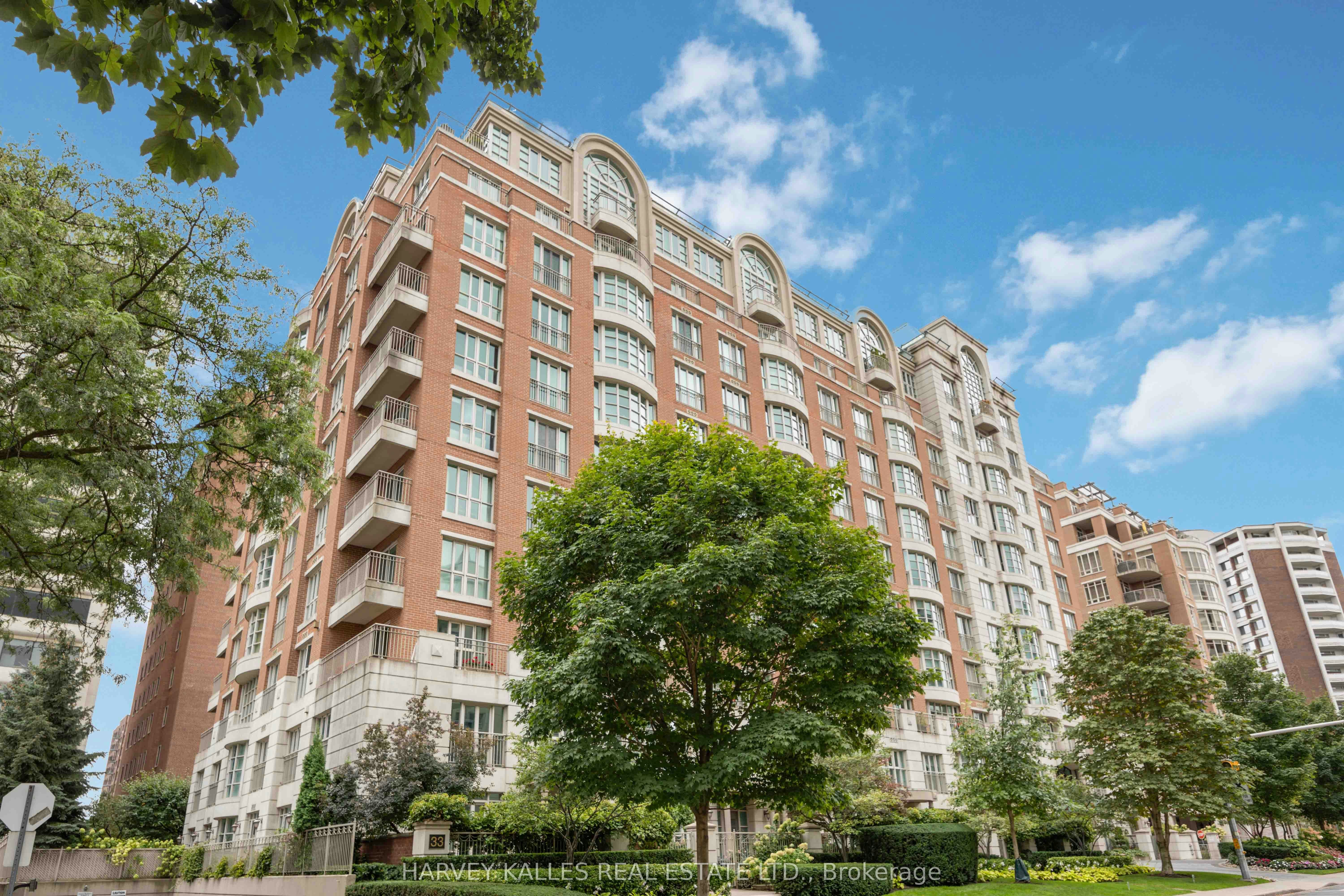 201-33 Delisle Avenue, Toronto, ON, M4V 3C7