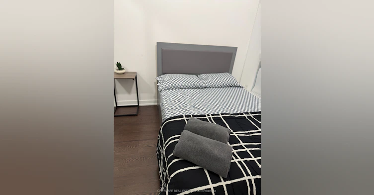 Th03-20 Bruyeres Mews, Toronto, ON, M5V 0G8 - 5