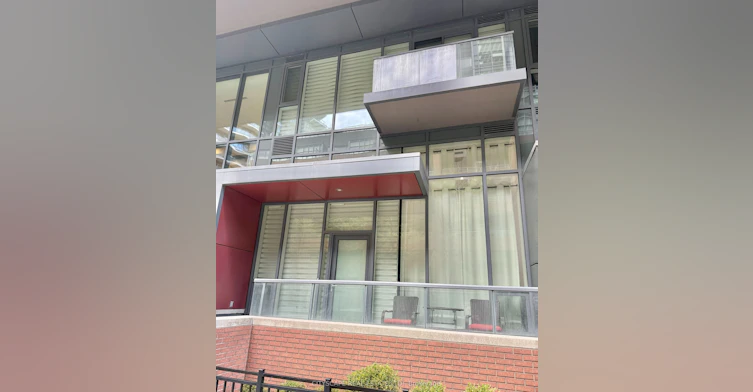 Th03-20 Bruyeres Mews, Toronto, ON, M5V 0G8 - 2