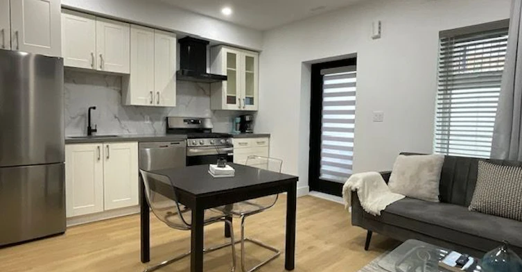 Unit # 1-674 Manning Avenue, Toronto, ON, M6G 2W4 - 25