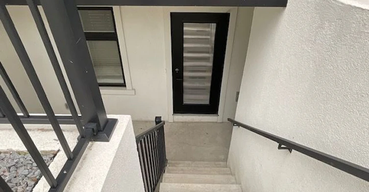 Unit # 1-674 Manning Avenue, Toronto, ON, M6G 2W4 - 28